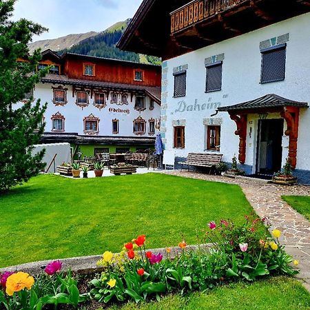 Haus Daheim Acomodação com café da manhã Berwang Exterior foto