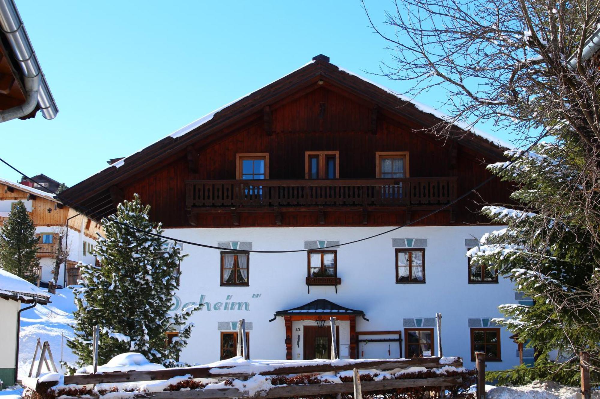 Haus Daheim Acomodação com café da manhã Berwang Exterior foto